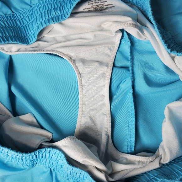 Fila Sport Blue Lined Women's Running Shorts Athletic Activewear Size Large EUC - Picture 6 of 16